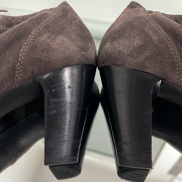 Hogl Suede Leather Ankle Boots Trainers in Taupe/ Mid Brown Heel Laced size 7 US - Picture 8 of 10